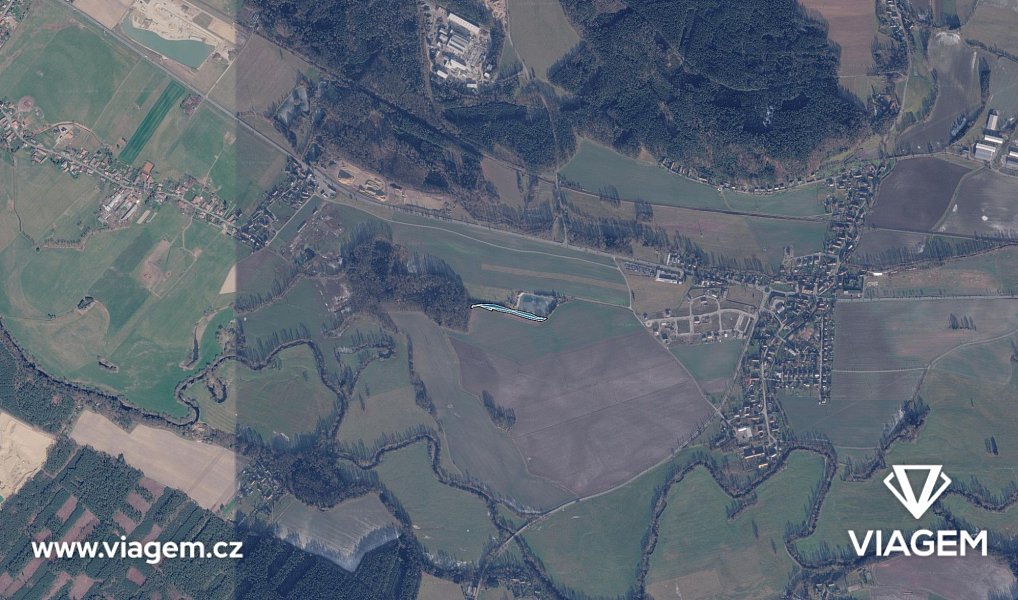 Prodej pole 1 330 m², Čestice – náhled fotky 3