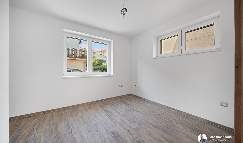 Prodej domu 134 m² s pozemkem 176 m², Nová Paka – náhled fotky 10