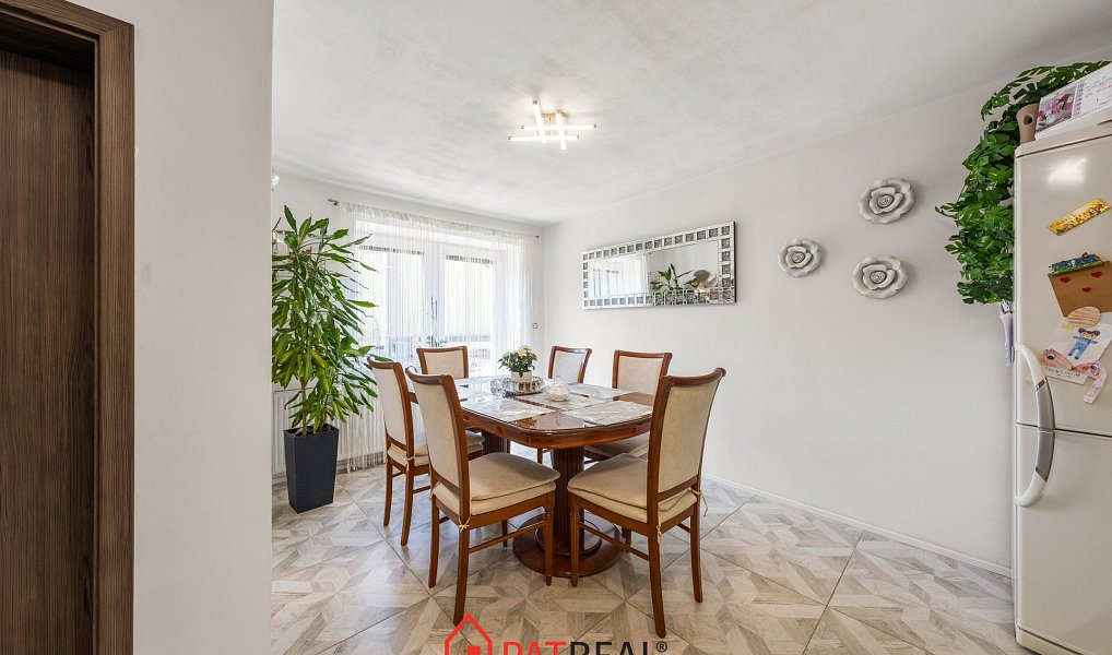 Prodej domu 177 m² s pozemkem 187 m², Rousínov – náhled fotky 17