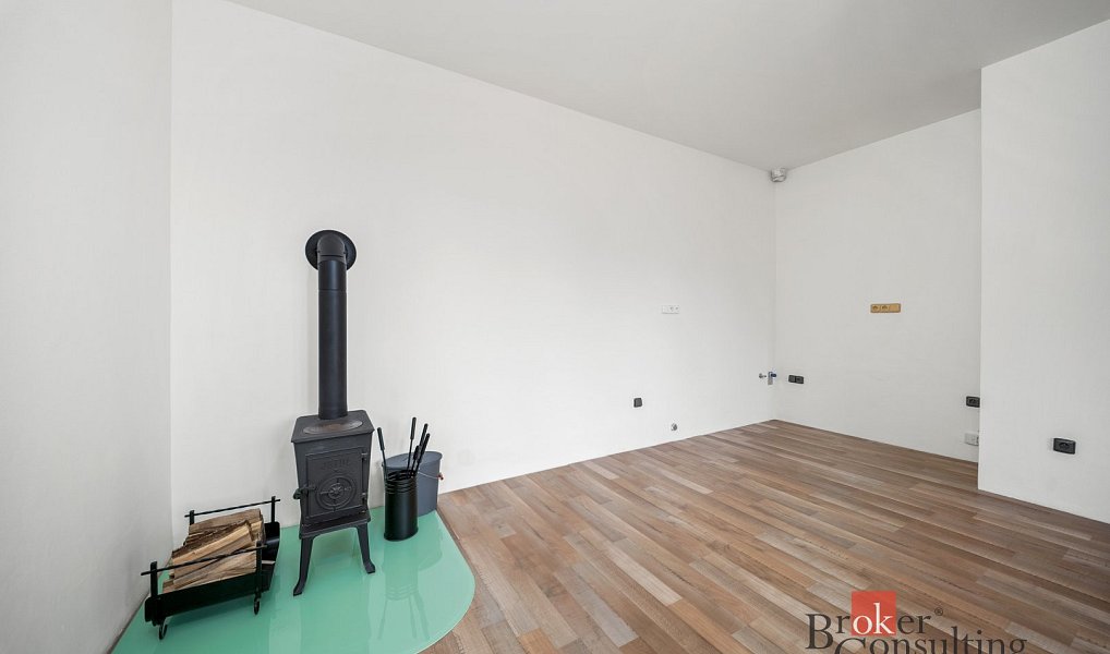 Prodej bytu 2+kk 53 m², Hradec Králové – náhled fotky 2