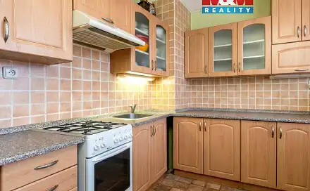 Prodej bytu 2+1 62 m², Holešická, Chomutov