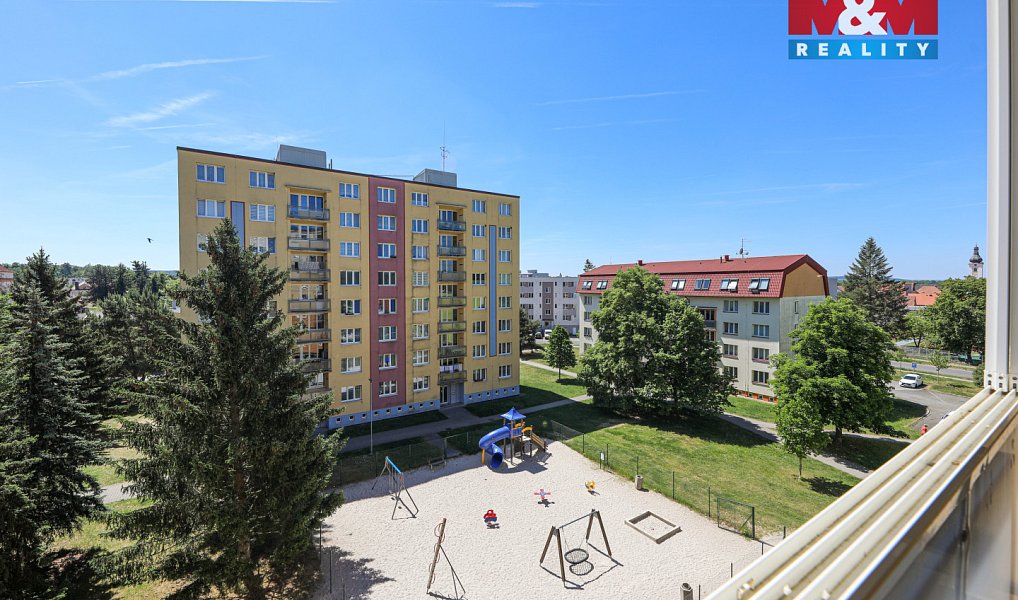 Prodej bytu 3+1 83 m², Dobřany – náhled fotky 4