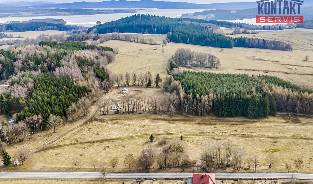 Prodej stavebního pozemku 1 821 m², Horní Planá – náhled fotky 13