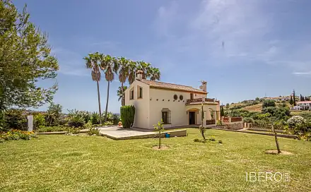 Prodej domu 296 m² s pozemkem 19 000 m², La Cala de Mijas, Španělsko