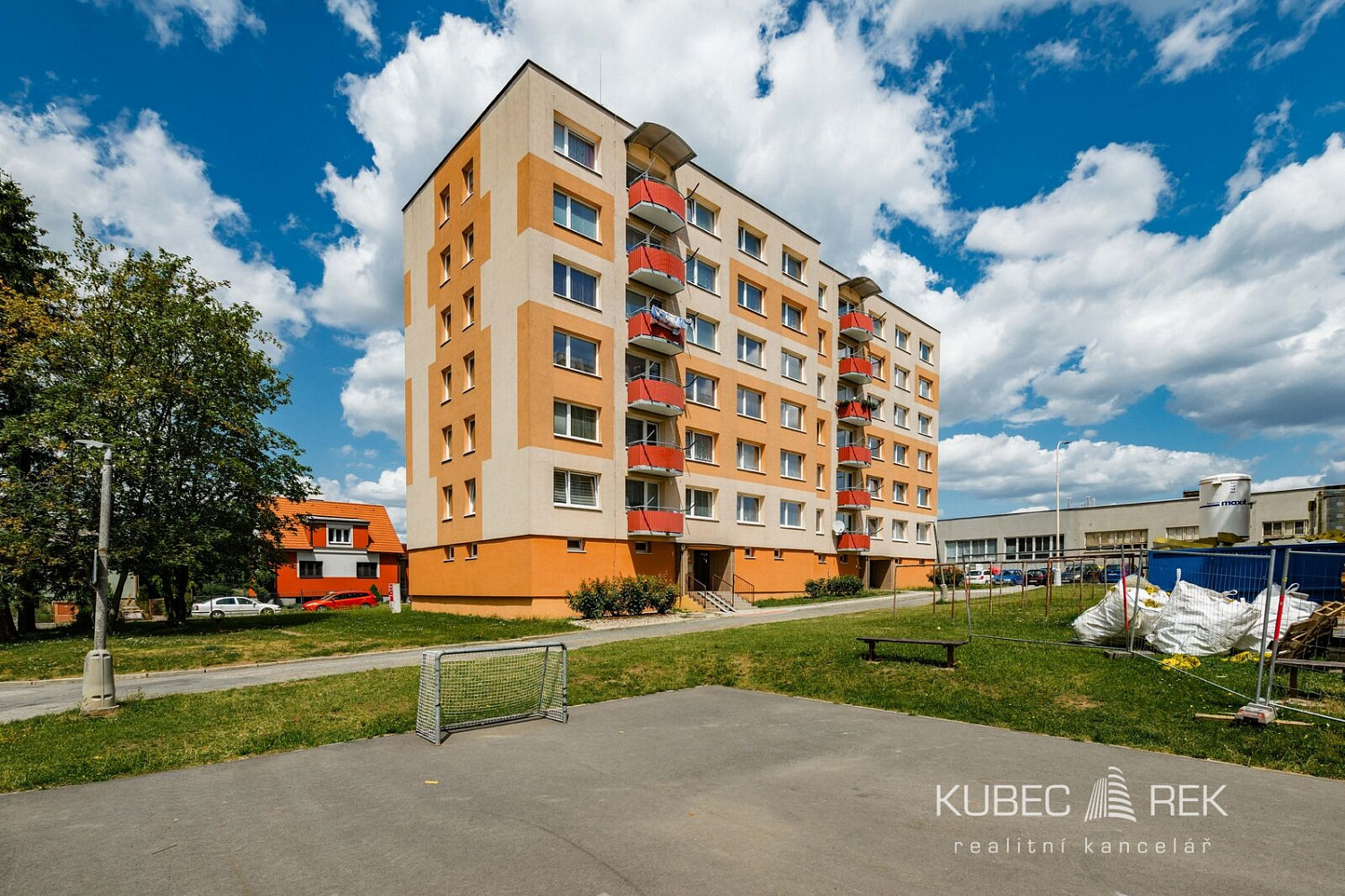 Prodej bytu 2+1 64 m² – fotografie 2