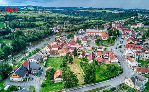 Prodej stavebního pozemku 1 069 m², Kácov, okres Kutná Hora