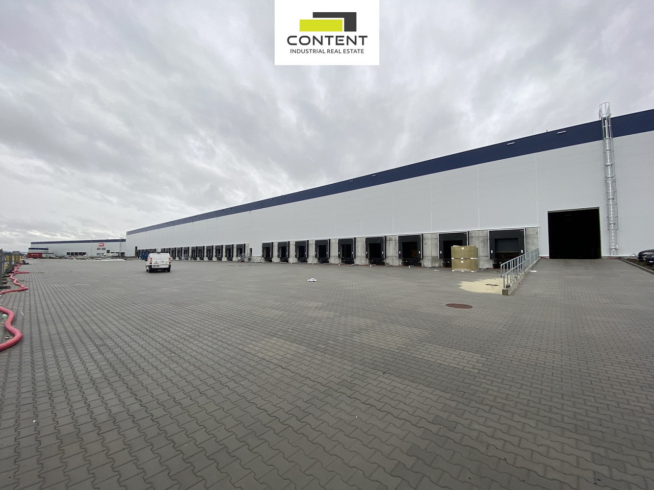 Pronájem skladovacích prostor 8 000 m² – fotografie 4