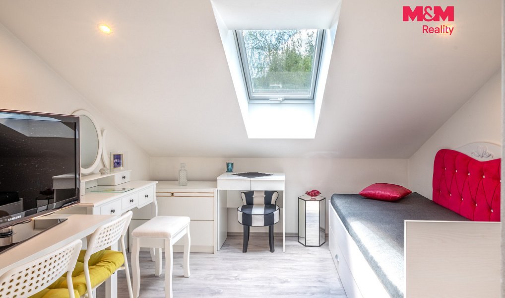 Prodej chaty/chalupy 187 m² s pozemkem 1 270 m², Svatá Maří – náhled fotky 13