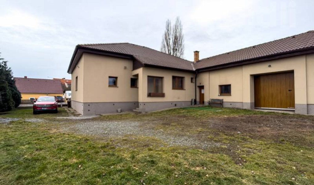 Prodej domu 115 m² s pozemkem 1 042 m², Chválenice – náhled fotky 27