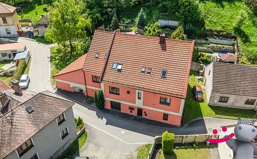 Prodej domu 378 m² s pozemkem 844 m², Radim, okres Kolín