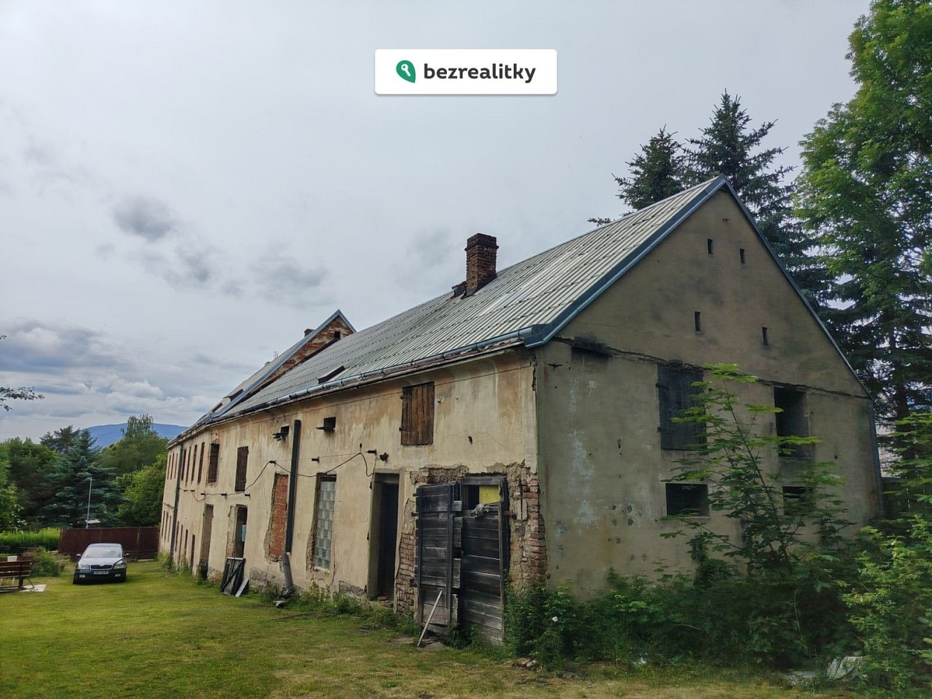 Prodej stavebního pozemku 1 023 m² - Widok 3