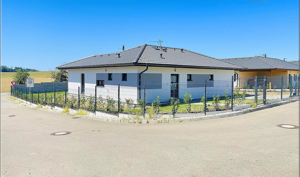 Prodej domu 106 m² s pozemkem 813 m², Řehenice – náhled fotky 29