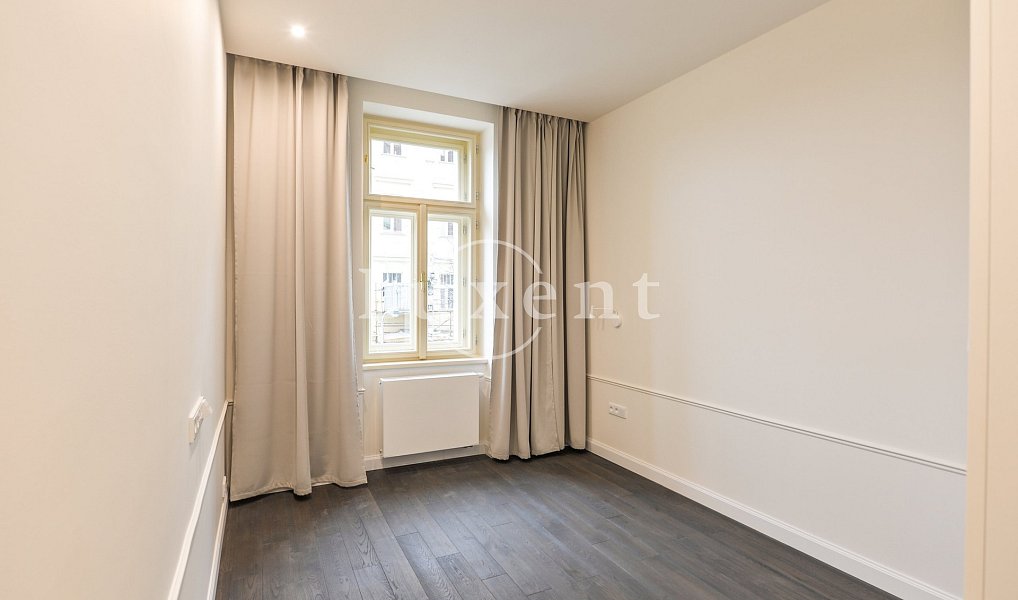 Pronájem bytu 4+kk 167 m², Praha – náhled fotky 6