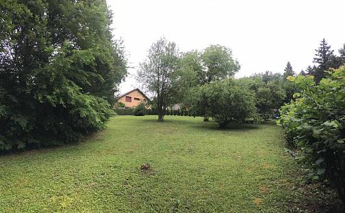 Prodej stavebního pozemku 1 474 m², Luhačovice, okres Zlín