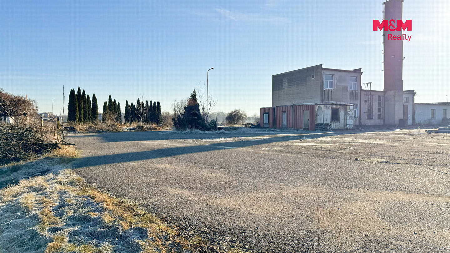 Pronájem skladovacích prostor 350 m² – fotografie 4