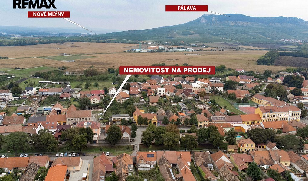 Prodej ubytovacího objektu 655 m², Dolní Dunajovice – náhled fotky 2