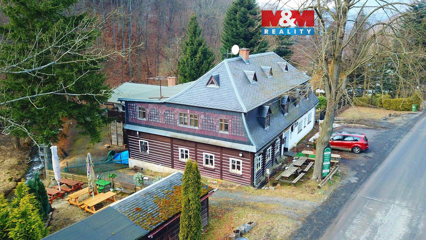 Prodej ubytovacího objektu 2 062 m²