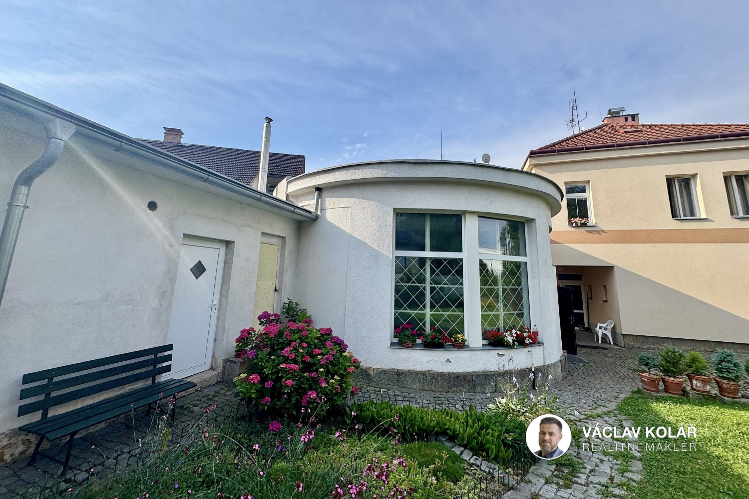 Prodej kanceláře 130 m² – fotografie 3
