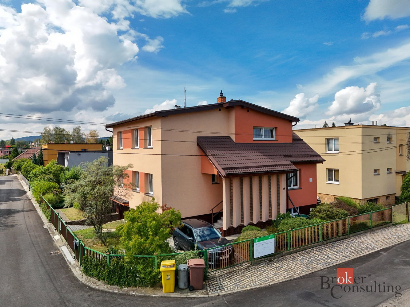 Prodej domu 300 m² s pozemkem 665 m²