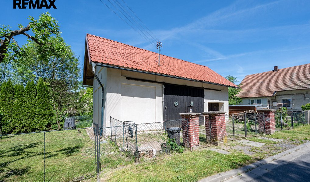 Prodej domu 230 m² s pozemkem 941 m², Kvasiny – náhled fotky 30
