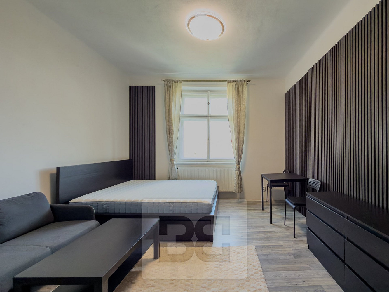 Pronájem bytu 1+kk 25 m² — photo 4