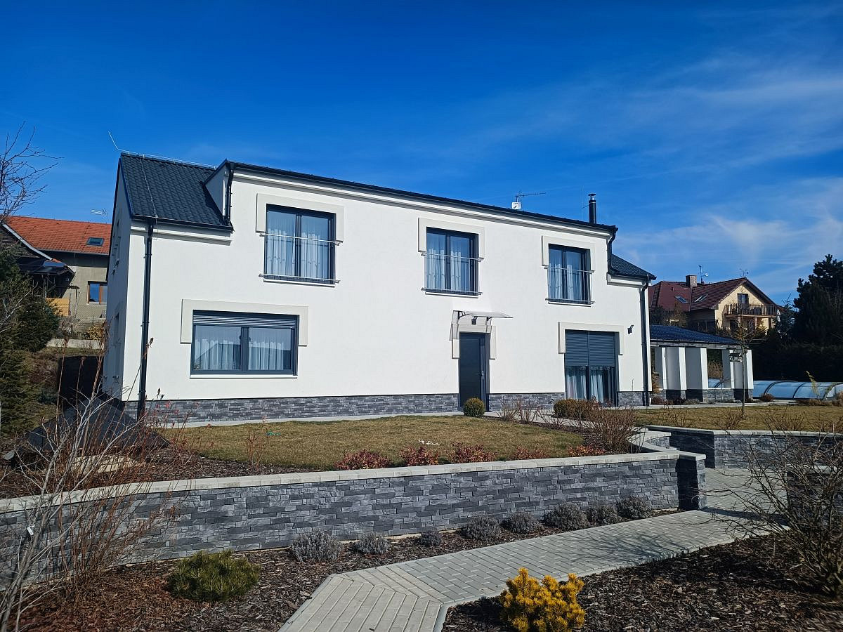 Prodej domu 228 m² s pozemkem 1 281 m² – pohled 3