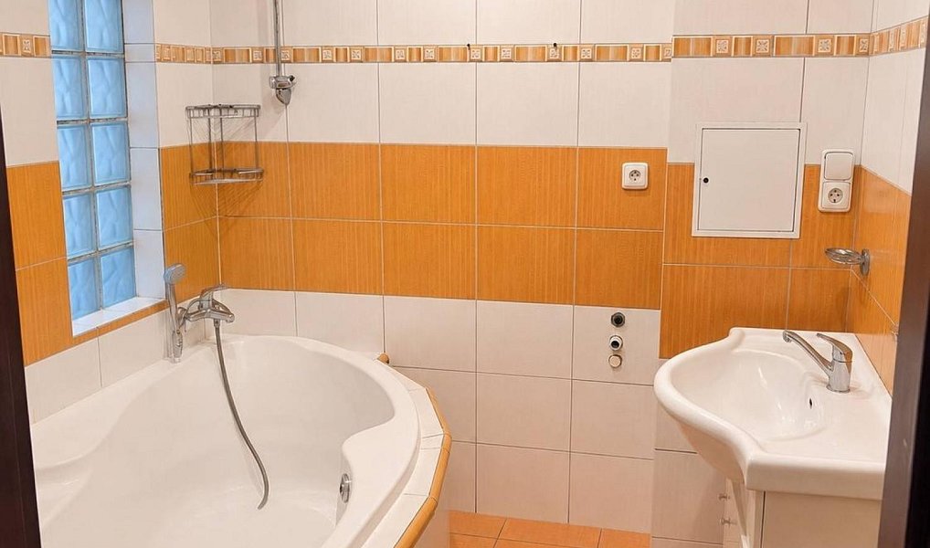 Prodej bytu 3+1 80 m², Rožmitál pod Třemšínem – náhled fotky 7