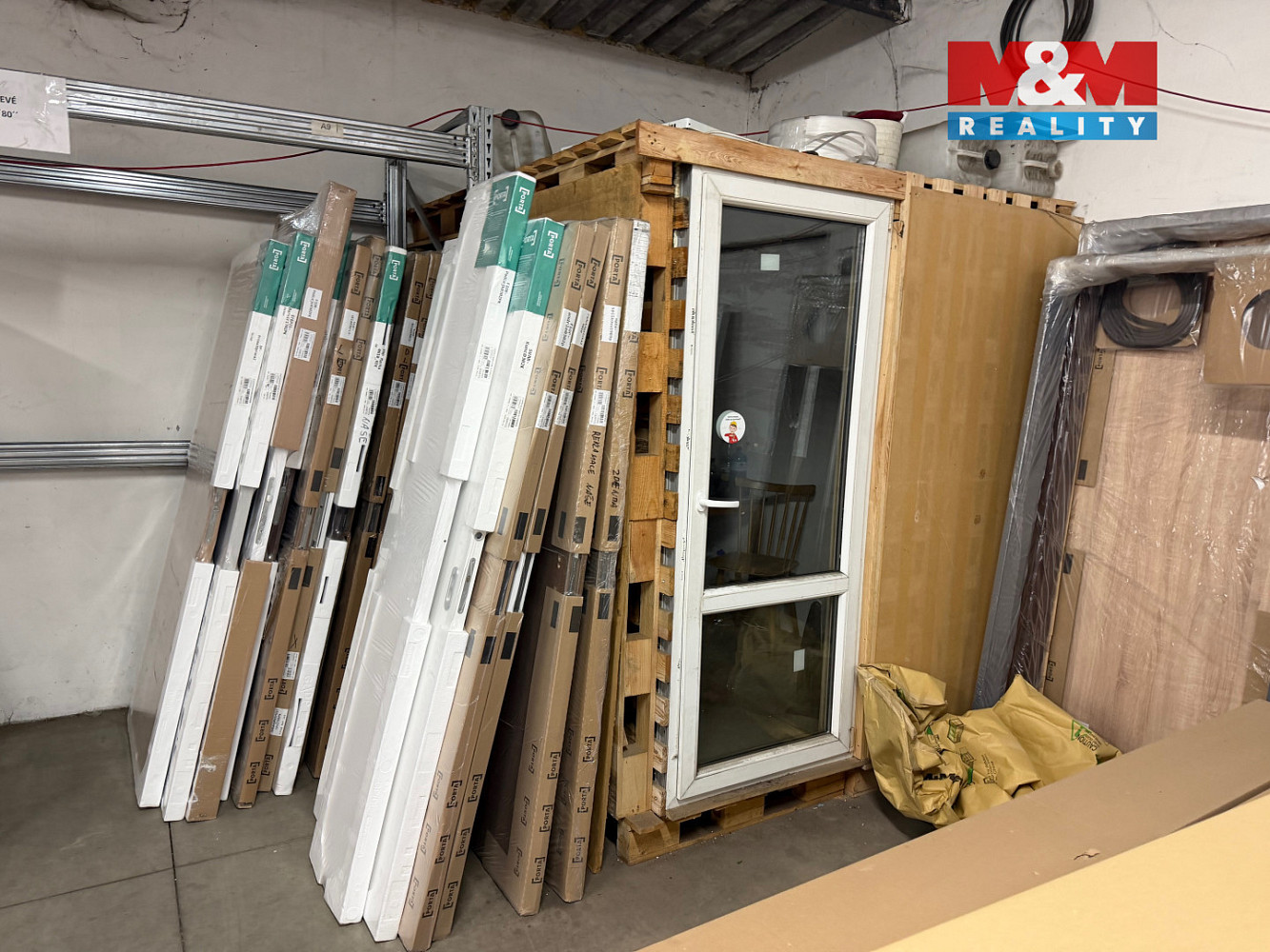 Pronájem výrobních prostor 1 000 m² — photo 4