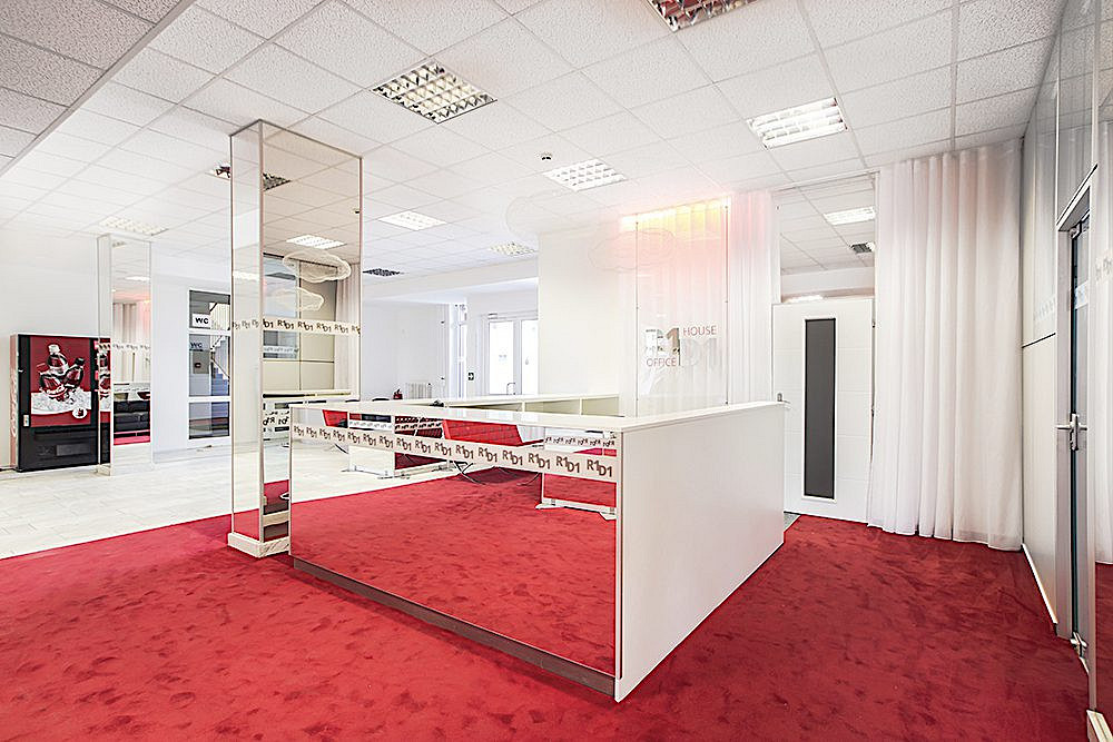 Pronájem kanceláře 135 m² – fotografie 2