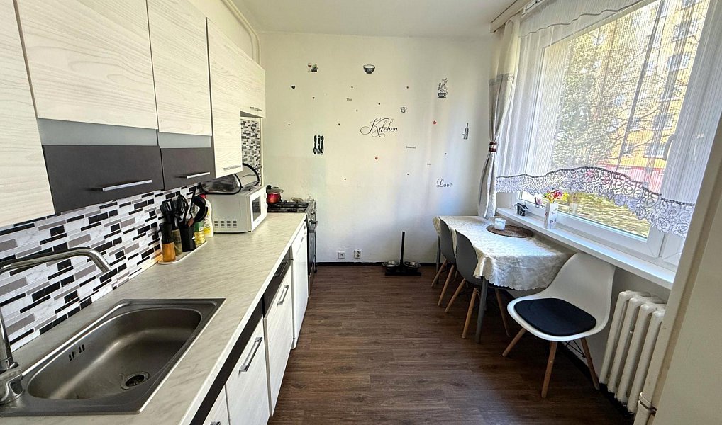 Prodej bytu 3+1 68 m², Krupka – náhled fotky 6