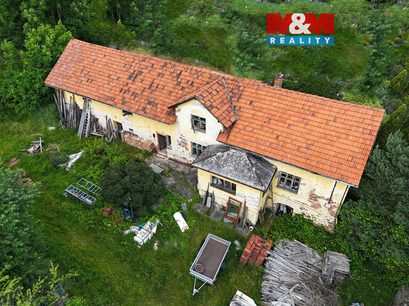 8 rooms, 240.0 m² in Ostrava