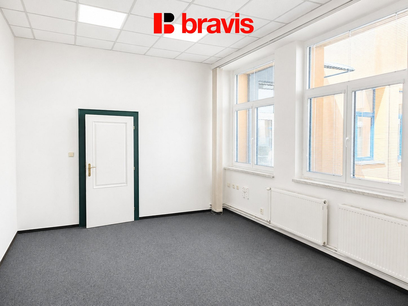 Pronájem kanceláře 25 m² – fotografie 5