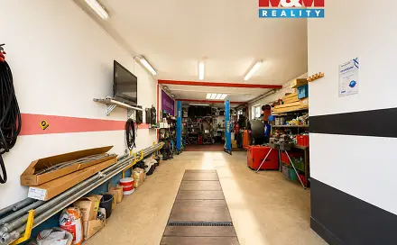 Prodej výrobních prostor 80 m², náměstí Jiřího Berana, Praha 9 - Čakovice