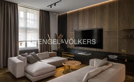 Pronájem bytu 3+kk 102 m²