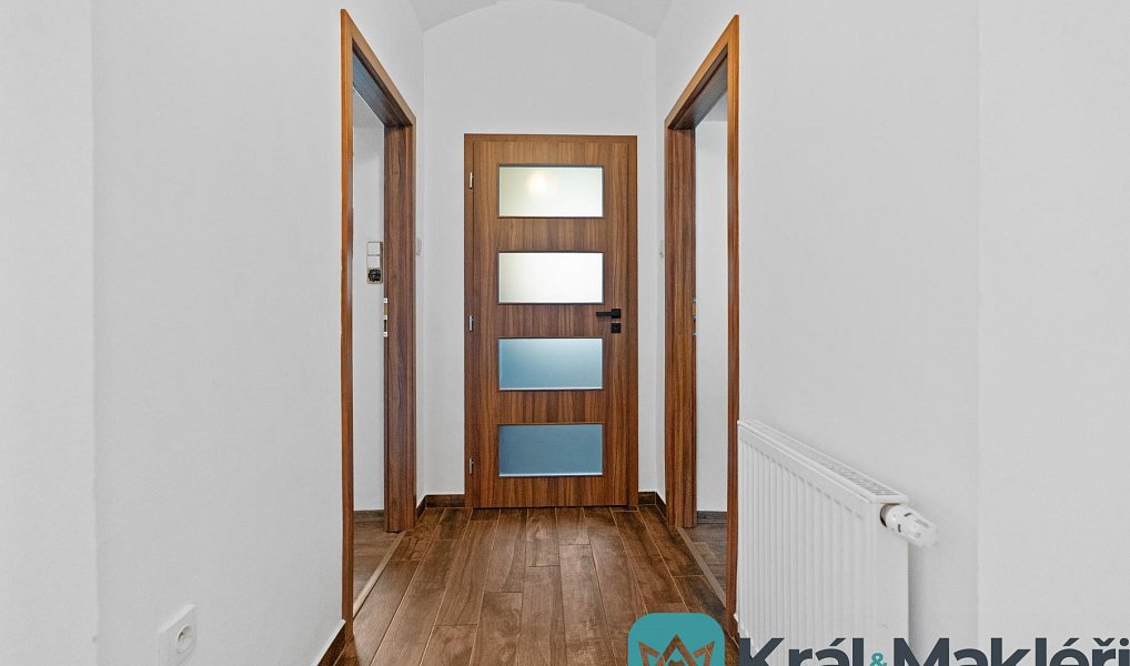 Prodej domu 126 m² s pozemkem 270 m², Brňany – náhled fotky 8