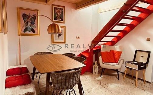 Prodej chaty/chalupy 250 m² s pozemkem 139 m², Frymburk, okres Český Krumlov