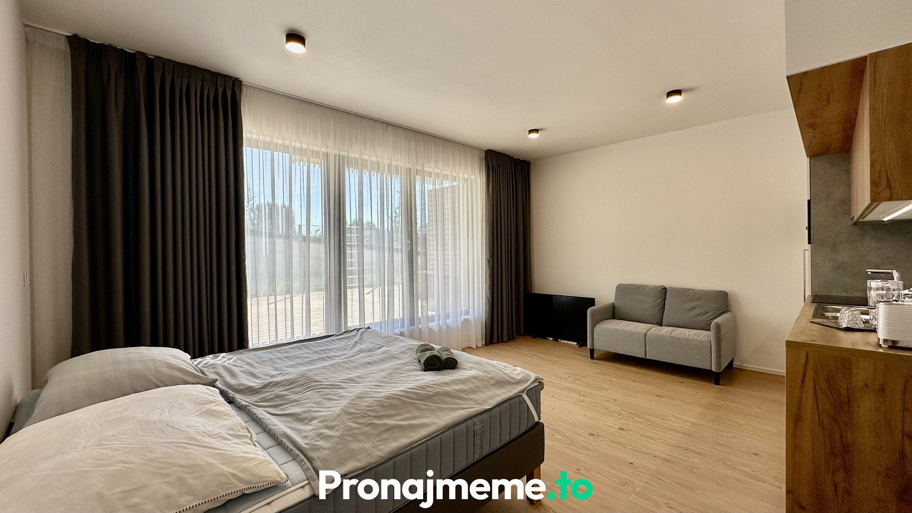 Pronájem bytu 1+kk 34 m² – fotografie 3