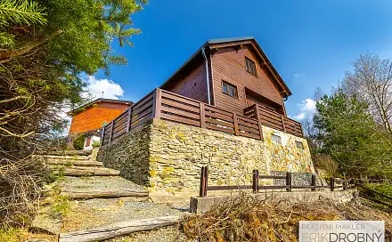 Prodej chaty/chalupy 80 m² s pozemkem 553 m², Holotín, okres Pardubice