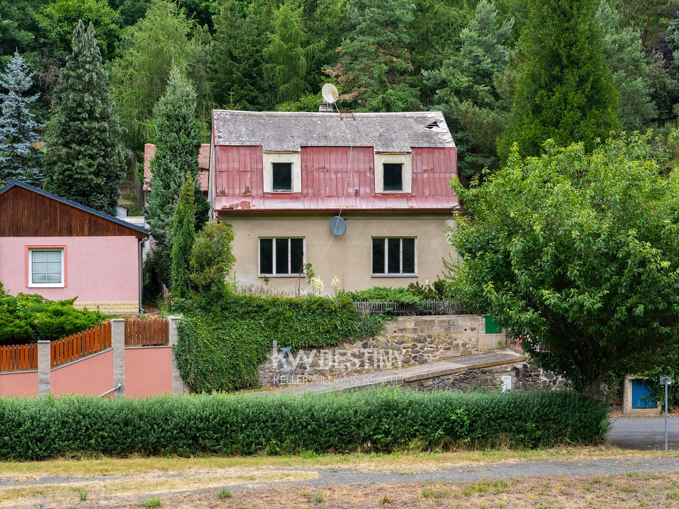 Prodej domu 120 m² s pozemkem 2 073 m² — photo 2