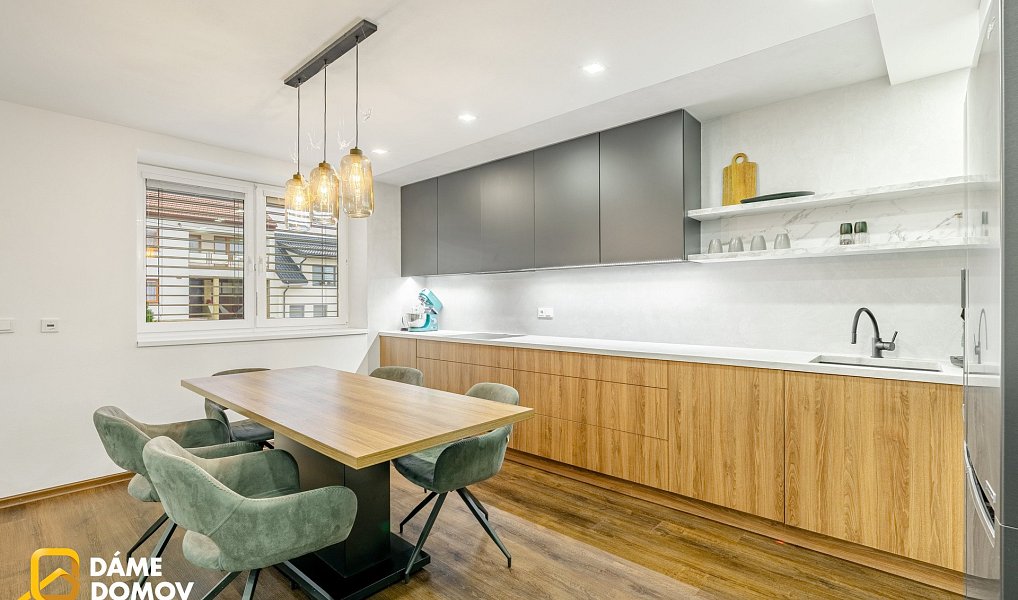Prodej domu 308 m² s pozemkem 3 861 m², Suchov – náhled fotky 11