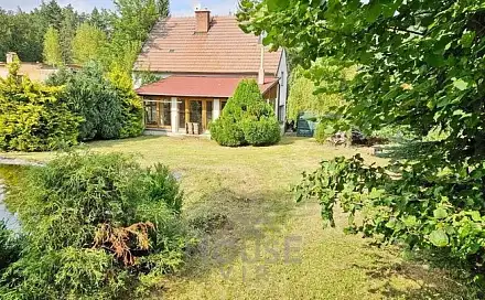 Prodej domu 186 m² s pozemkem 2 048 m², V Zátiší, Družec, okres Kladno