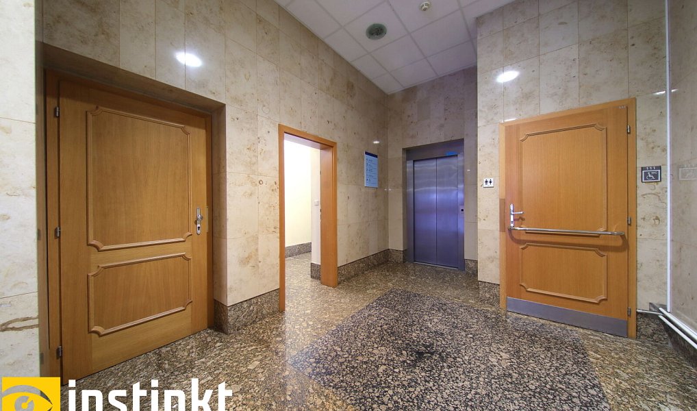 Pronájem kanceláře 180 m², Plzeň – náhled fotky 9