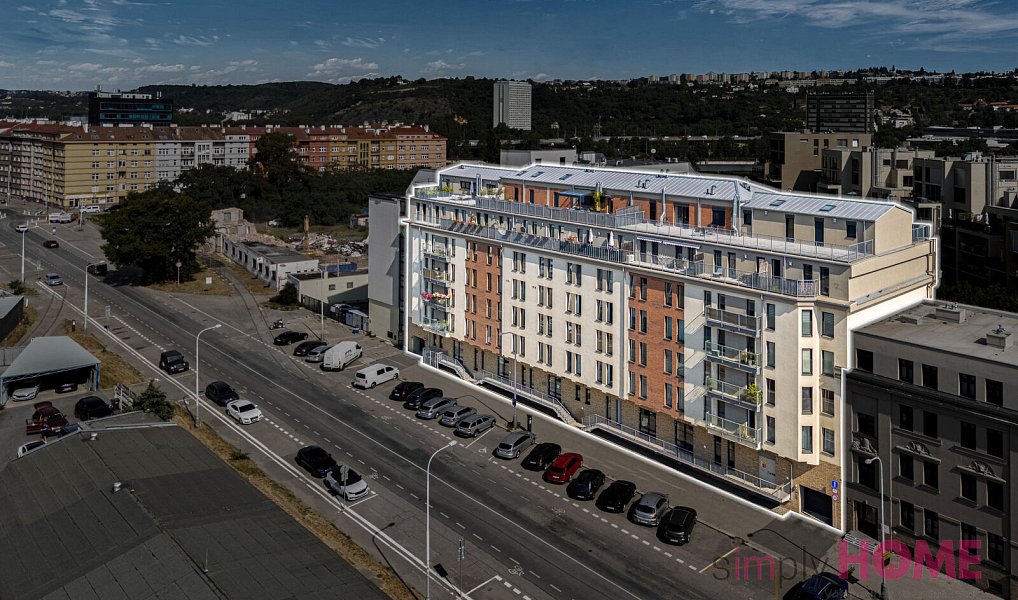 Prodej kanceláře 147 m², Praha – náhled fotky 24