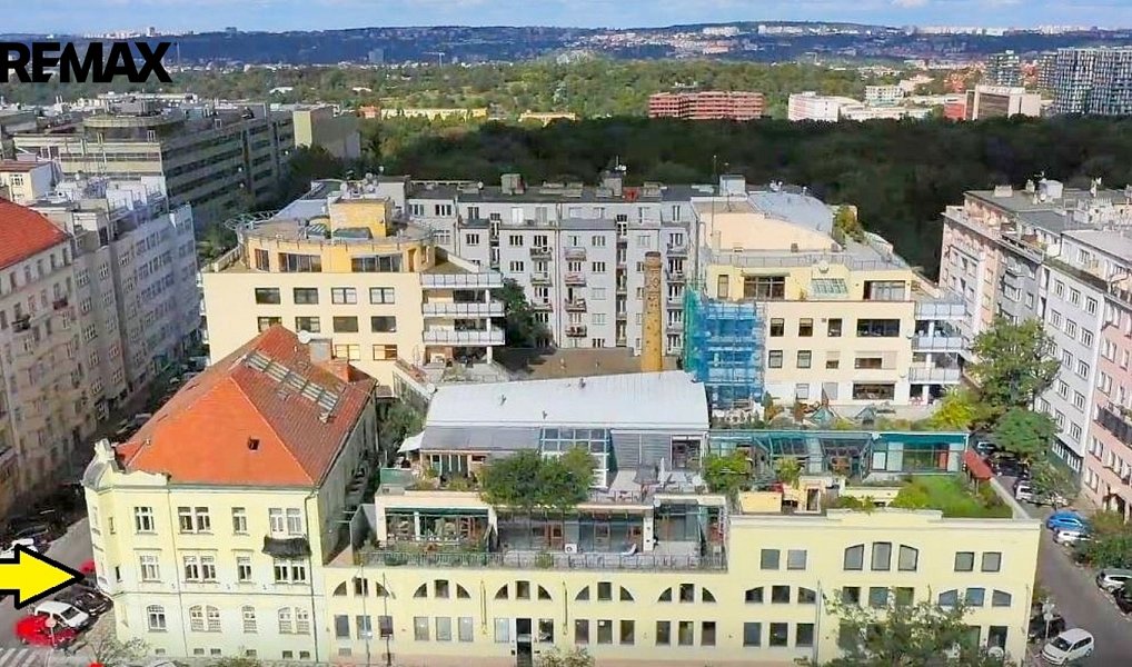 Pronájem kanceláře 325 m², Praha – náhled fotky 2