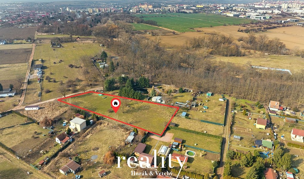 Prodej pozemku 2 018 m², Znojmo – náhled fotky 3