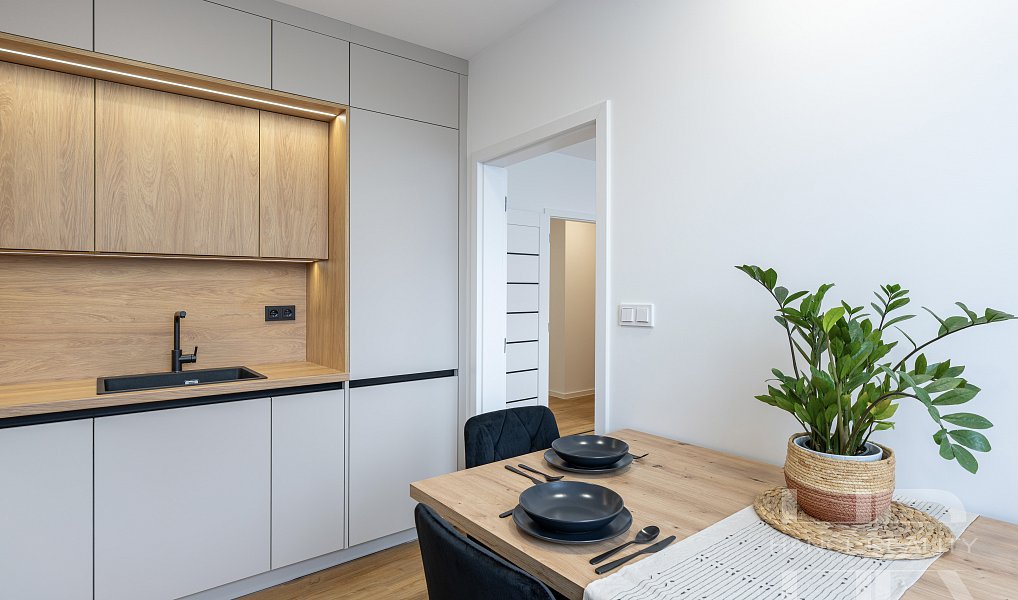 Pronájem bytu 3+1 60 m², Olomouc – náhled fotky 7