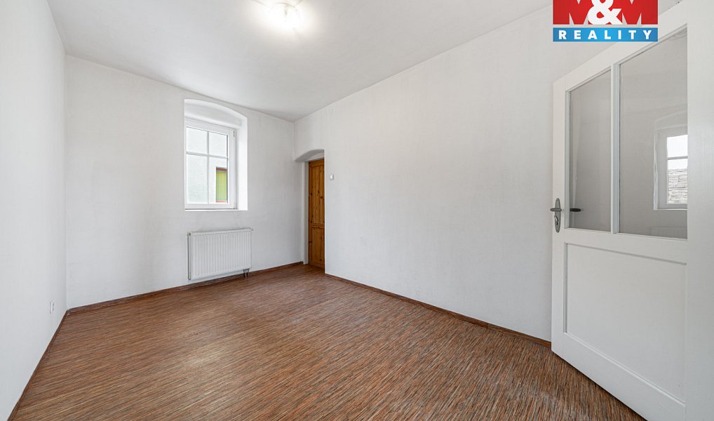 Prodej domu 134 m² s pozemkem 145 m², Toužim – náhled fotky 16