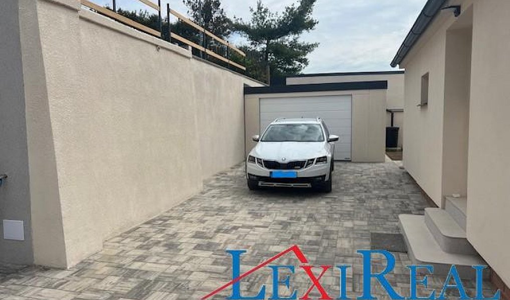 Prodej domu 150 m² s pozemkem 1 054 m², Koleč – náhled fotky 36