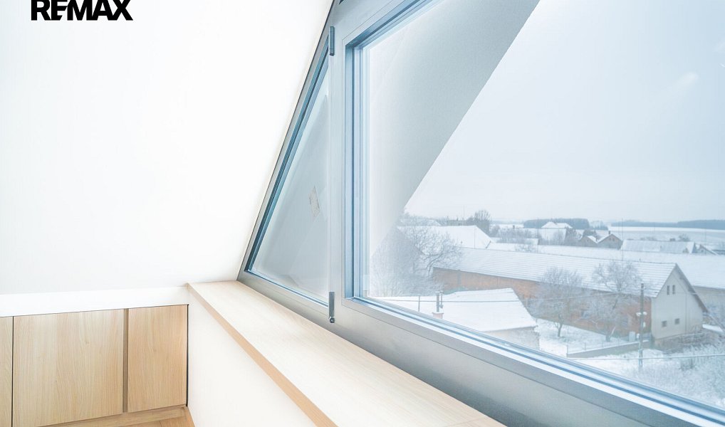 Prodej bytu 4+1 130 m², Černilov – náhled fotky 19