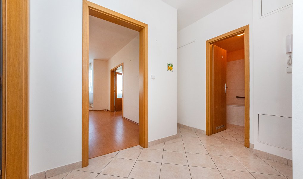 Prodej bytu 2+kk 59 m², Praha – náhled fotky 9